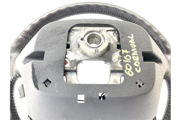 Recambio de volante para kia carnival 2.9 crdi referencia OEM IAM 5611025G500  