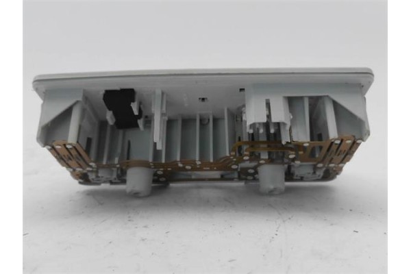 Recambio de luz interior techo para seat ibiza berlina (6j5) 1.6 tdi referencia OEM IAM 6Q0947105MY20  