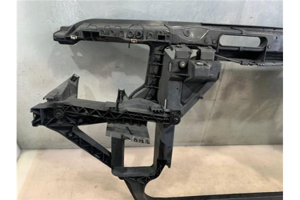 Recambio de frente delantero para bmw serie x3 (e83) 3.0d referencia OEM IAM 51643419945  