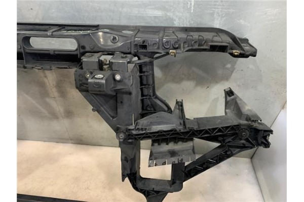 Recambio de frente delantero para bmw serie x3 (e83) 3.0d referencia OEM IAM 51643419945  