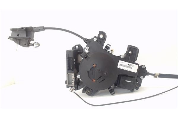 Recambio de motor cierre centralizado trasero izquierdo para kia carnival 2.9 crdi referencia OEM IAM PN16644545  