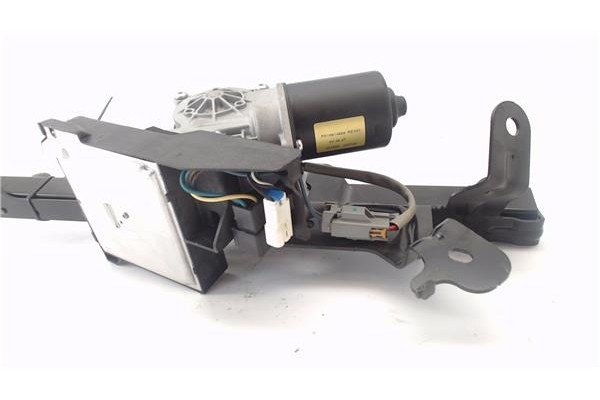 Recambio de motor cierre centralizado para kia carnival 2.9 crdi referencia OEM IAM PN16914988  