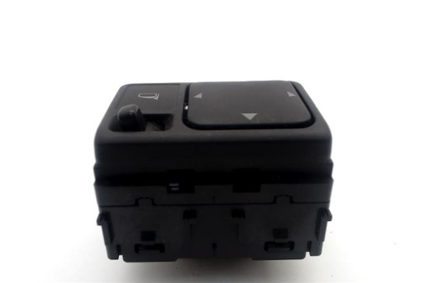 Recambio de mando retrovisor electrico para nissan micra (k12e) 1.2 16v referencia OEM IAM 25570AX005  
