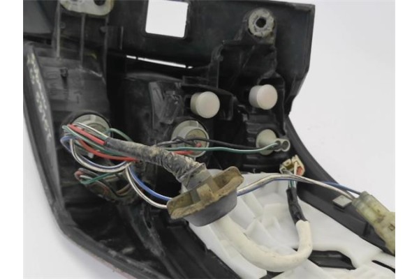 Recambio de piloto trasero izquierdo para subaru legacy v 2.0 d referencia OEM IAM 84912AJ100  