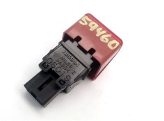 Recambio de interruptor luces emergencia para nissan micra (k12e) 1.2 16v referencia OEM IAM 25290AX000  