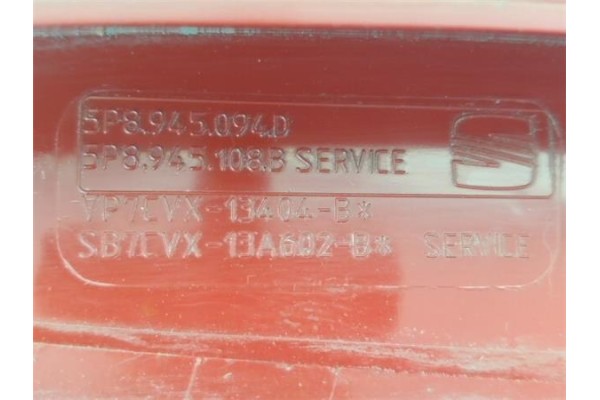 Recambio de piloto interior derecho para seat altea xl (5p5) 1.6 tdi referencia OEM IAM 5p8945094D 5P8945108B 