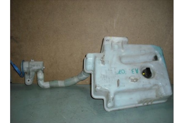 Recambio de deposito limpiaparabrisas para audi a3 (8p)(2003) 1.4 tfsi ambiente [1,4 ltr. - 92 kw 16v tfsi] referencia OEM IAM  