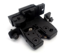 Recambio de cerradura porton para renault megane ii (bm0/1_, cm0/1_) 1.9 dci referencia OEM IAM 8200947699  