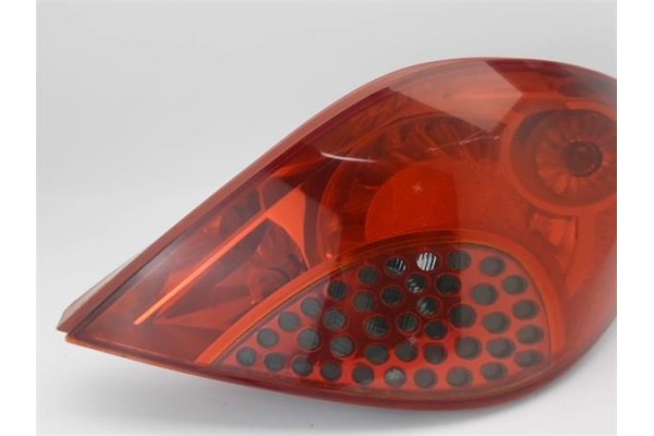 Recambio de piloto trasero derecho para peugeot 207 1.4 confort referencia OEM IAM 9649986580  