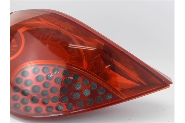 Recambio de piloto trasero izquierdo para peugeot 207 1.4 confort referencia OEM IAM 6350Y7  