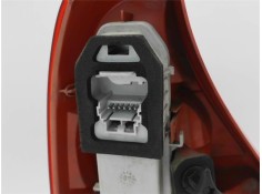 Recambio de piloto trasero derecho para renault clio ii fase ii (b/cb0) 1.5 campus referencia OEM IAM 8200071414  