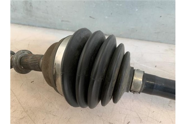 Recambio de palier delantero derecho para opel astra g fastback (f48_, f08_) 1.6 16v referencia OEM IAM 3273AA  