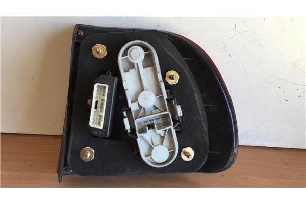 Recambio de piloto trasero izquierdo para volvo v40 familiar 1.6 referencia OEM IAM 30887333  