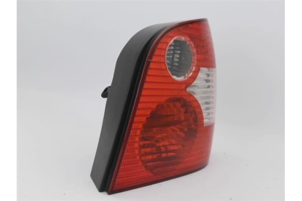 Recambio de piloto trasero derecho para volkswagen polo iv (9n1) 1.2 12v referencia OEM IAM 6Q6945096G  