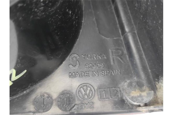 Recambio de piloto trasero derecho para volkswagen polo iv (9n1) 1.2 12v referencia OEM IAM 6Q6945096G  
