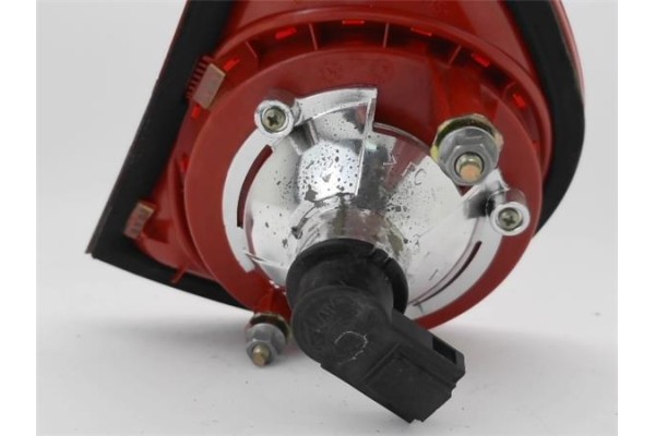 Recambio de piloto interior derecho para volkswagen golf v (1k1) 2.0 fsi referencia OEM IAM 1K6945094F 1K6945094E 