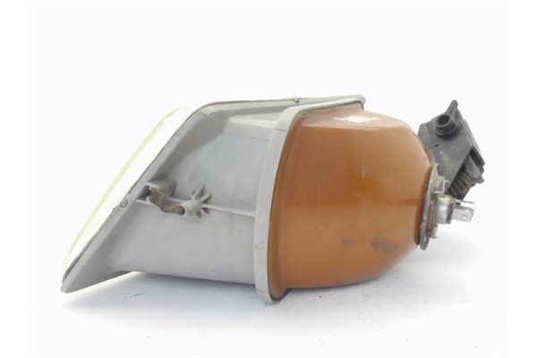 Recambio de faro delantero dcho para peugeot 205 mito 1.1 referencia OEM IAM 6205A4  