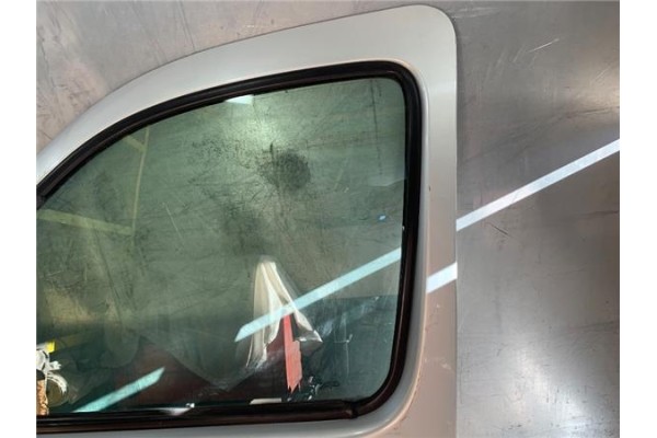 Recambio de puerta delantero izquierda para renault kangoo i (f/kc0) referencia OEM IAM   
