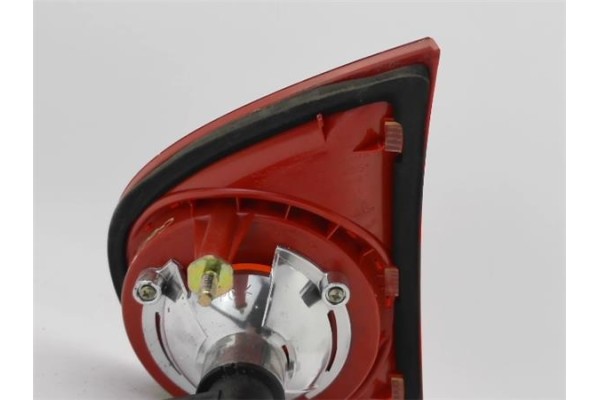 Recambio de piloto interior izquierdo para volkswagen golf v (1k1) 2.0 fsi referencia OEM IAM 1K6945093F 1K6945093E 