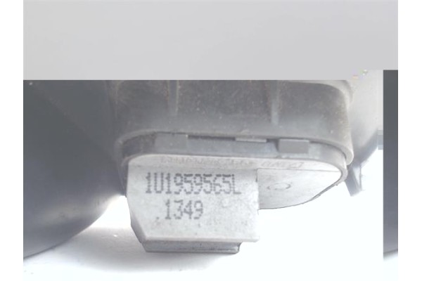 Recambio de piloto interior derecho para subaru legacy v 2.0 d referencia OEM IAM 84912AJ250  