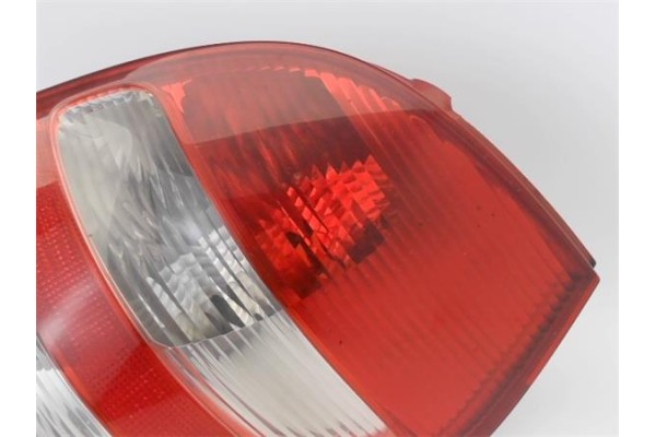 Recambio de piloto trasero derecho para mercedes-benz clase a (bm 169) 2.0 a 180 cdi (169.007) referencia OEM IAM A1698200464  