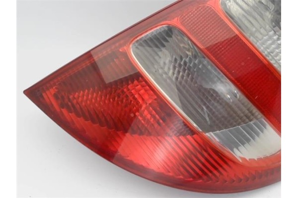 Recambio de piloto trasero derecho para mercedes-benz clase a (bm 169) 2.0 a 180 cdi (169.007) referencia OEM IAM A1698200464  