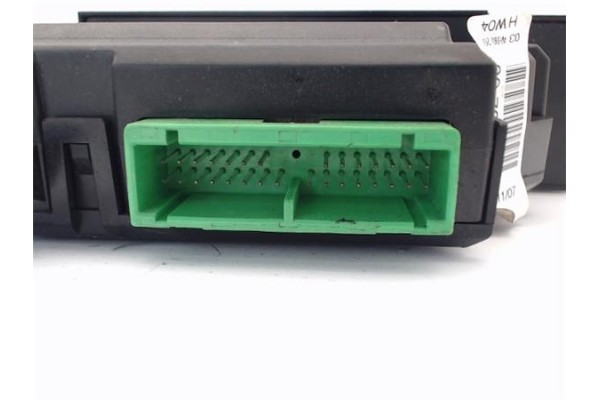 Recambio de mando elevalunas para volvo s60 berlina 2.4 d5 referencia OEM IAM 30658116  