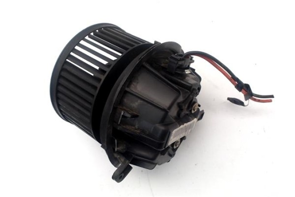 Recambio de motor calefaccion para citroen c3 1.1 i referencia OEM IAM 6441R1  