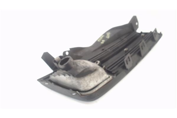 Recambio de rejilla paragolpes delantero izquierda para nissan micra (k12e) 1.2 16v referencia OEM IAM 62330AX600  