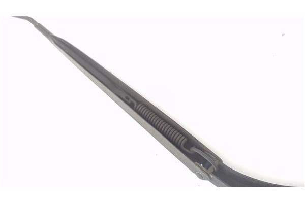Recambio de brazo limpiaparabrisas delantero izquierdo para renault scenic ii (jm) 1.5 dci (jm1f) referencia OEM IAM 7701062073 
