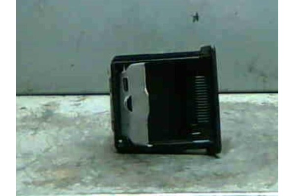 Recambio de cenicero para suzuki wagon r+ sr (em)(1997) 1.2 gl [1,2 ltr. - 51 kw cat] referencia OEM IAM   