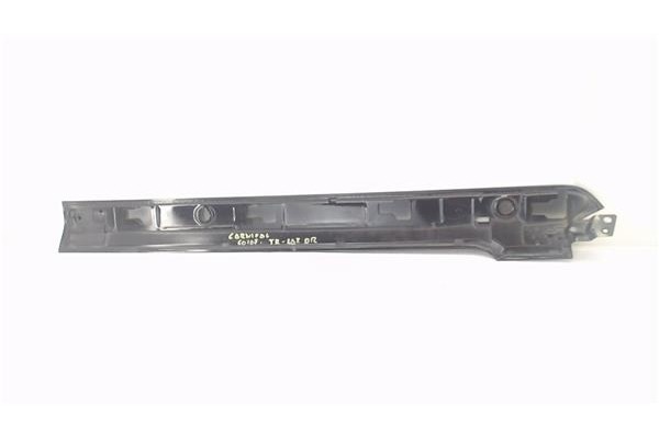Recambio de moldura puerta trasero derecha para kia carnival 2.9 crdi referencia OEM IAM 839154D100  