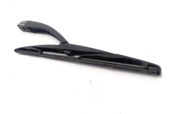 Recambio de brazo limpiaparabrisas trasero para citroen c3 1.1 i referencia OEM IAM 6426LW  