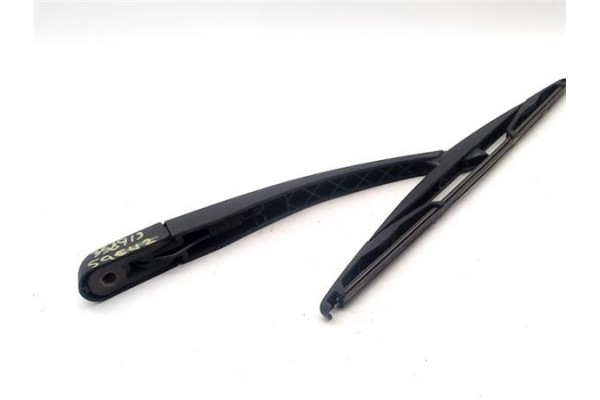 Recambio de brazo limpiaparabrisas trasero para citroen c3 1.1 i referencia OEM IAM 6426LW  
