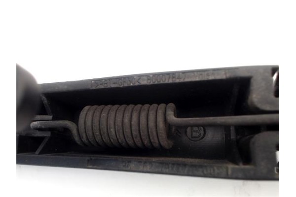 Recambio de brazo limpiaparabrisas trasero para citroen c3 1.1 i referencia OEM IAM 6426LW  