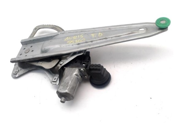 Recambio de elevalunas electrico trasero derecho para toyota auris (e15) 2.0 d-4d referencia OEM IAM 8572035140 973581100 