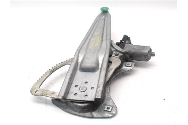Recambio de elevalunas electrico trasero derecho para toyota auris (e15) 2.0 d-4d referencia OEM IAM 8572035140 973581100 