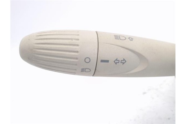 Recambio de mando intermitencia para fiat 500 1.3 d multijet referencia OEM IAM   
