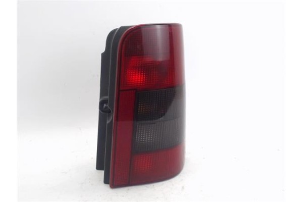 Recambio de piloto trasero derecho para citroen berlingo 2.0 hdi vivace referencia OEM IAM   