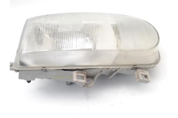 Recambio de faro delantero dcho para nissan vanette cargo (hc23) 2.3 d referencia OEM IAM 260107C002  