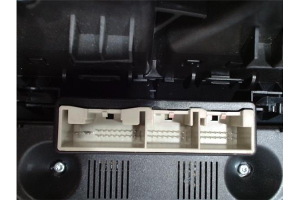 Recambio de mandos climatizador para seat altea xl (5p5) 2.0 tdi referencia OEM IAM 5P0907044K 5HB008876 
