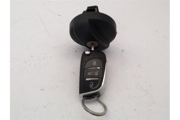 Recambio de tapon combustible para citroen c3 1.1 i referencia OEM IAM 1508F9  