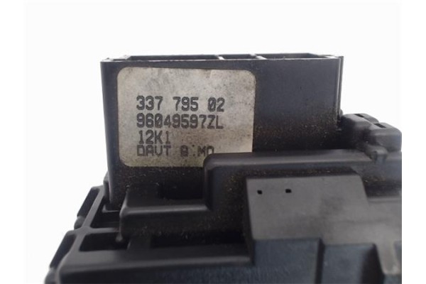 Recambio de mando limpiaparabrisas para peugeot partner (s1) referencia OEM IAM 96049597ZL 33779502 6239G6 , CITROËN