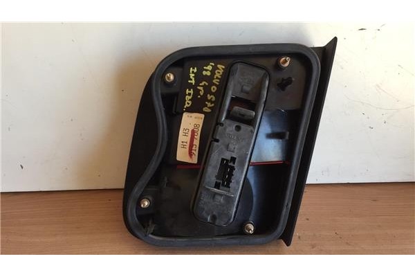Recambio de piloto trasero izquierdo para volvo s70 berlina 2.0 referencia OEM IAM 9157008  