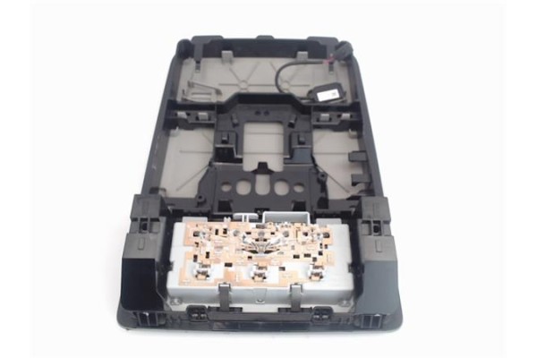 Recambio de luz delantero central techo para opel astra j berlina 5p 1.6 excellence referencia OEM IAM   