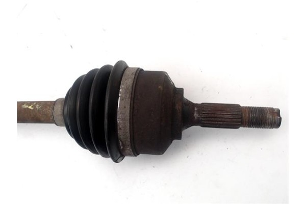 Recambio de palier delantero izquierdo para peugeot 207 1.6 16v vti referencia OEM IAM 3272PV  