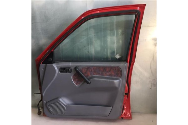 Recambio de puerta delantero derecha para nissan terrano ii (r20) 2.7 tdi 4wd referencia OEM IAM 801007F030 801007F732 