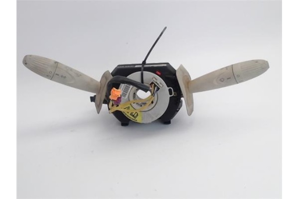 Recambio de mando intermitencia para fiat 500 1.2 referencia OEM IAM   