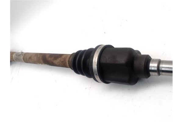 Recambio de palier delantero derecho para peugeot 207 1.6 16v vti referencia OEM IAM 3273PZ  