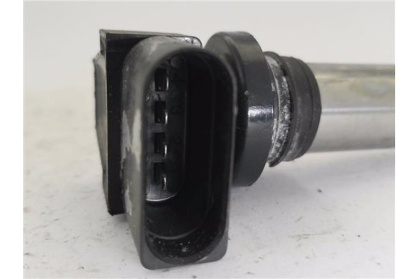 Recambio de bobina encendido para volkswagen golf iv berlina (1j1) 1.4 conceptline referencia OEM IAM U5002 R0401S00400 
